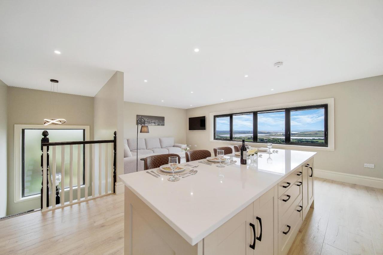 Seaview Lodge Apartment 'Sleeping 4 Guests' Rockstown Exteriér fotografie