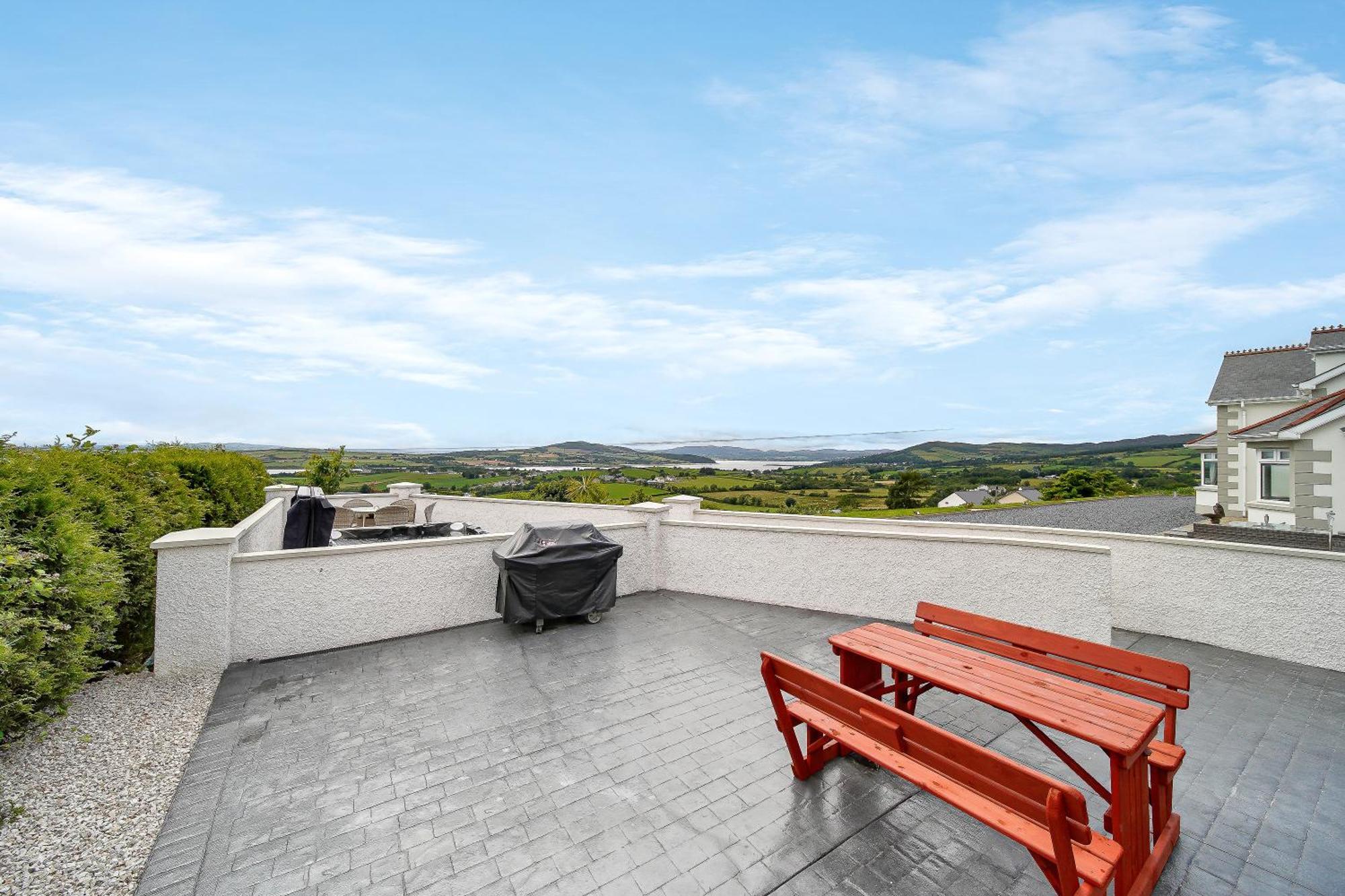 Seaview Lodge Apartment 'Sleeping 4 Guests' Rockstown Exteriér fotografie
