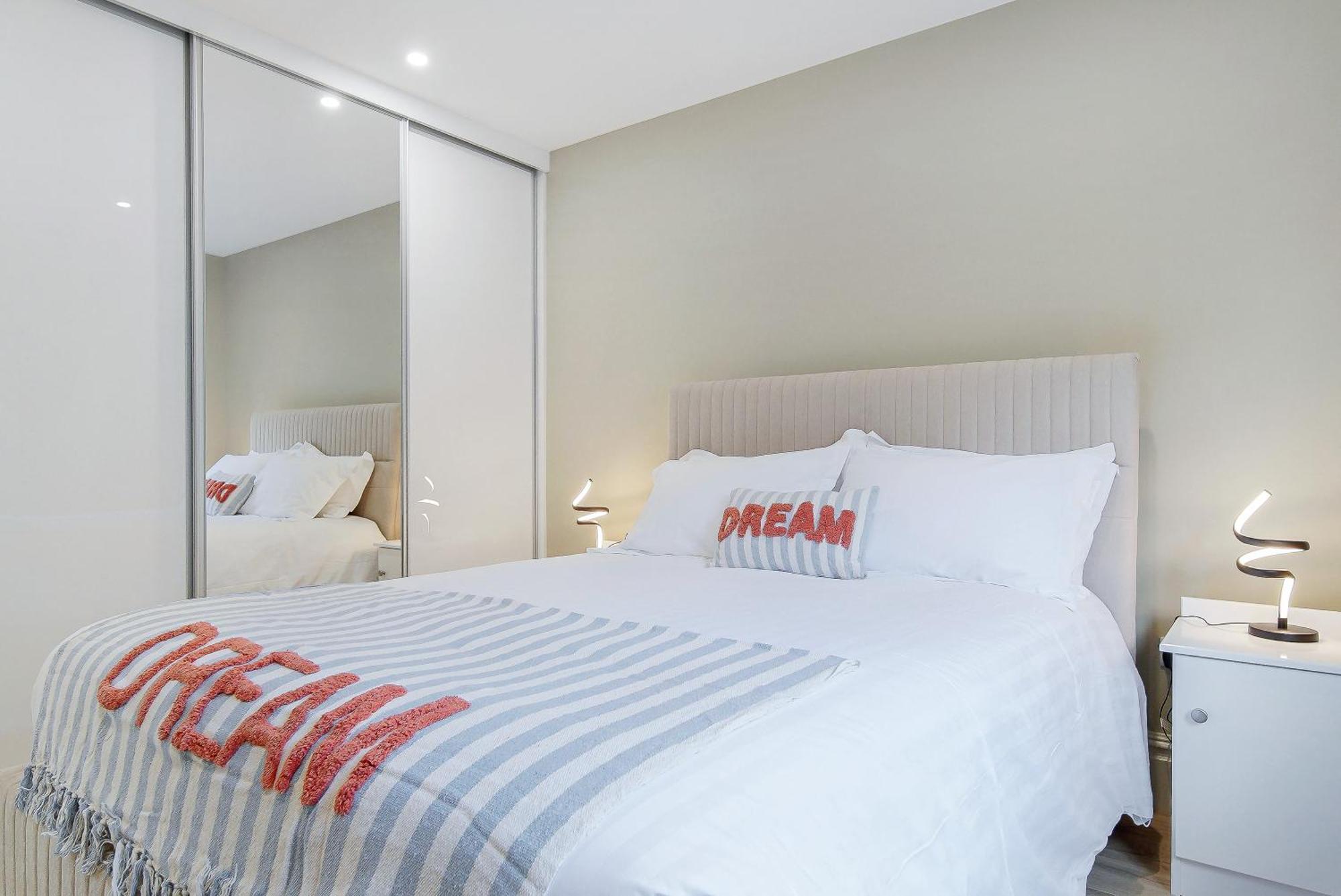 Seaview Lodge Apartment 'Sleeping 4 Guests' Rockstown Exteriér fotografie