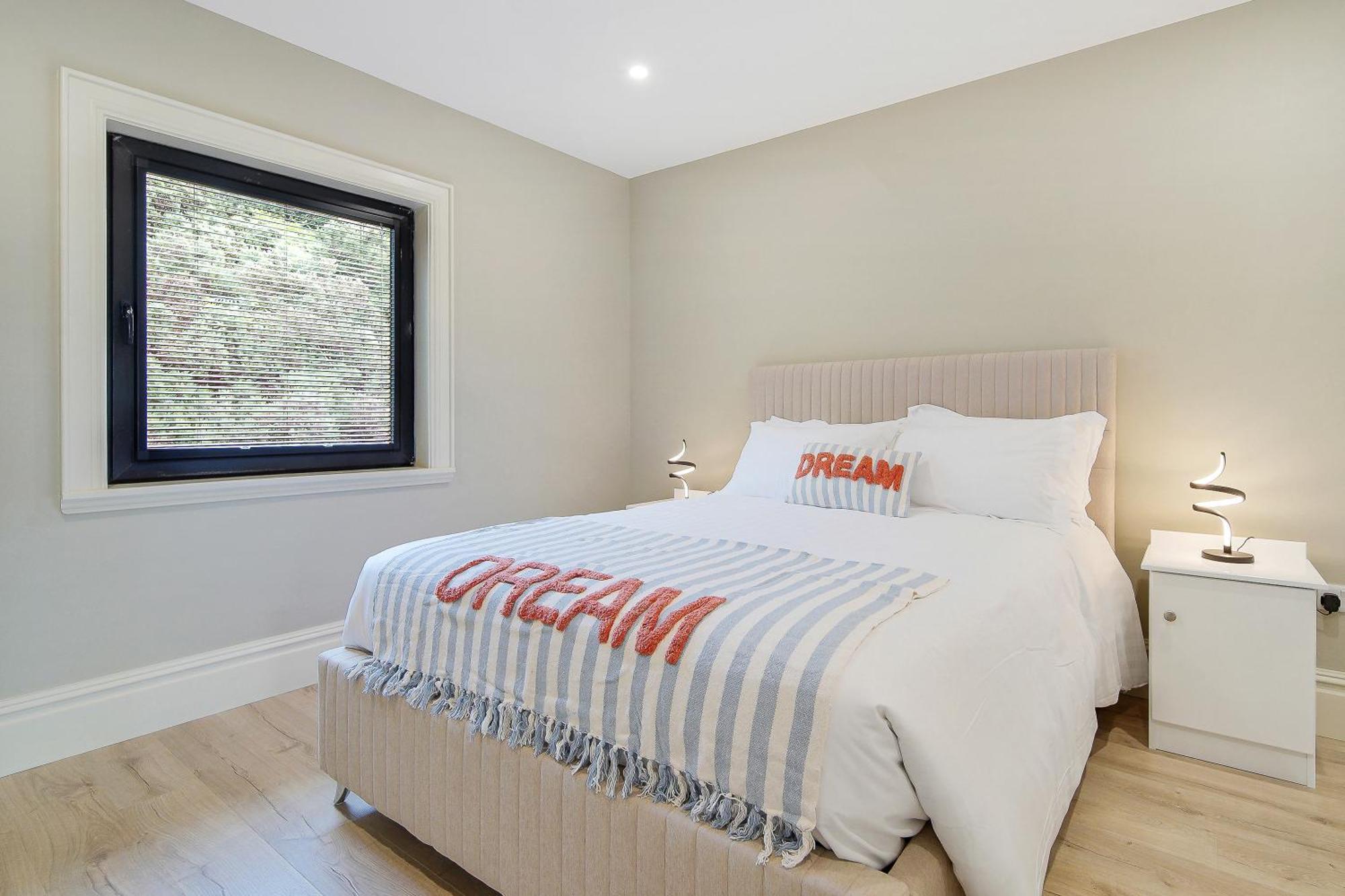 Seaview Lodge Apartment 'Sleeping 4 Guests' Rockstown Exteriér fotografie